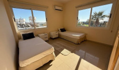 3 bedroom furnished apartment with swimming pool to rent in Tombs of the Kings