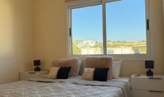 3 bedroom furnished apartment with swimming pool to rent in Tombs of the Kings