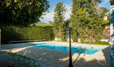 4 bedroom unfurnished house with swimming pool to rent in Agios Tychonas