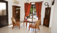 4 bedroom furnished house with swimming pool for sale in Maroni