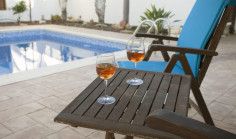 4 bedroom furnished house with swimming pool for sale in Maroni
