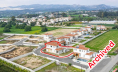 3 bed house with swimming pool for sale in Kalavasos