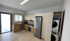 2 bedroom furnished penthouse with swimming pool to rent in Germasogeia