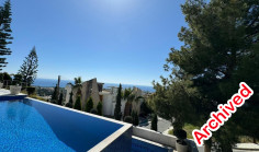 Lovely 4 bedroom house with swimming pool to rent in Agios Tychonas