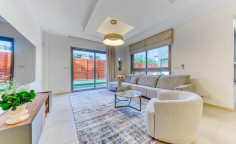 3 bedroom furnished house with swimming pool to rent in Amathus area