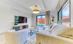 3 bedroom furnished house with swimming pool to rent in Amathus area