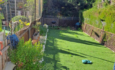 2 bedroom maisonette with swimming pool to rent in Universal