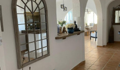 Luxury 3 bedroom house with swimming pool for sale in Kamares