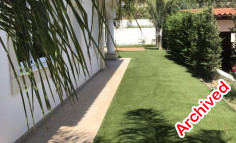 Spacious 4 bedrooms house with swimming pool for sale in Agios Tychonas