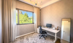 Luxury 3 bedrooms apartment with swimming pool for sale in Amathus area
