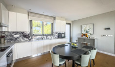 Luxury 3 bedrooms apartment with swimming pool for sale in Amathus area
