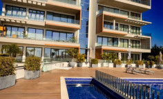Luxury 3 bedrooms apartment with swimming pool for sale in Amathus area