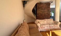 5 bedroom furnished house to rent in Ekali