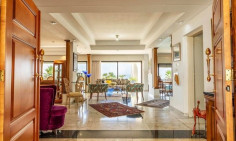 5 bedroom furnished house with swimming pool to rent in Armenochori