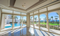 5 bedrooms house with swimming pool for sale in Perivolia 5 bedrooms house with swimming pool for sale in Perivolia