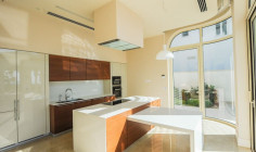 Luxury 6 bedroom house with swimming pool for sale in Perivolia Luxury 6 bedroom house with swimming pool for sale in Perivolia
