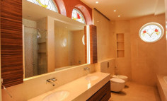 Luxury 6 bedroom house with swimming pool for sale in Perivolia Luxury 6 bedroom house with swimming pool for sale in Perivolia