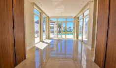 6 bedroom house with swimming pool for sale in Perivolia