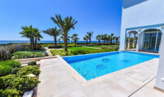 6 bedroom house with swimming pool for sale in Perivolia