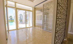 6 bedroom house with swimming pool for sale in Perivolia