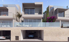 Spacious 2 bedroom flat with swimming pool for sale in Universal