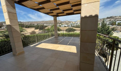 Beautiful 4 bedrooms house with swimming pool for sale in Agios Tychonas