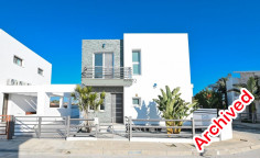 Beautiful 3 bedroom furnished house with swimming pool to rent in Pyla