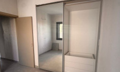 Spacious 2 bedrooms apartment with swimming pool for sale in Mesa Geitonia