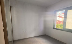 Spacious 2 bedrooms apartment with swimming pool for sale in Mesa Geitonia
