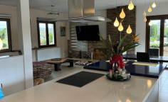 4 bedroom house with swimming pool for sale in Asgata