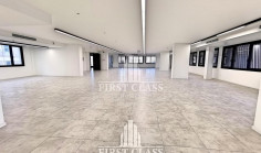 Luxury office 350 m2 to rent in Agios Nicolaos