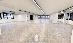Luxury office 350 m2 to rent in Agios Nicolaos