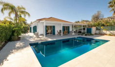 3 bedroom unfurnished house with swimming pool for sale in Pyrgos