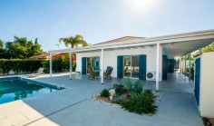 3 bedroom unfurnished house with swimming pool for sale in Pyrgos