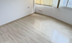 Office 205 m2 to rent in Mesa Geitonia