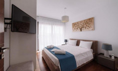 2 bedroom apartment with swimming pool to rent in Coral Bay