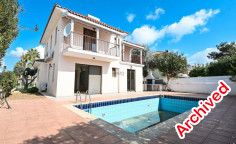 3 bedroom unfurnished house with swimming pool for sale in Oroklini