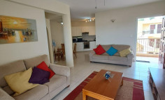 Beautiful 2 bedroom furnished apartment with swimming pool to rent in Universal Beautiful 2 bedroom furnished apartment with swimming pool to rent in Universal