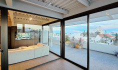 3 bedroom penthouse to rent in Mesa Geitonia
