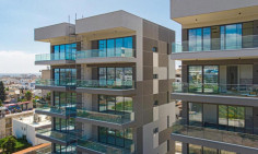 Luxury 3 bedroom apartment with swimming pool to rent in Linopetra