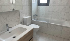 Luxury 3 bedroom apartment with swimming pool to rent in Linopetra