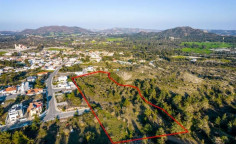 Residential 12375 m2 for sale in Kornos, Larnaca