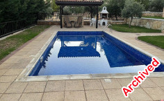 4 bedroom villa with swimming pool for sale in Souni
