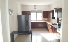 3 bedroom house with swimming pool in Oroklini 3 bedroom house with swimming pool in Oroklini