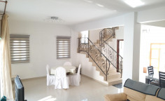 3 bedroom house with swimming pool in Oroklini 3 bedroom house with swimming pool in Oroklini