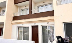 Large 1 bedroom apartment with swimming pool for sale in Germasogeia Tourist Area
