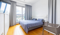 Beautiful 2 bed apartment with swimming pool to rent in Germasogeia Tourist Area