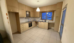 Modern three bedroom apartment in Agios Athanasios 