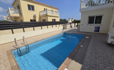 Large 3 bedroom house for sale in Ayia Napa
