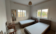 Large 3 bedroom house to rent in Pernera